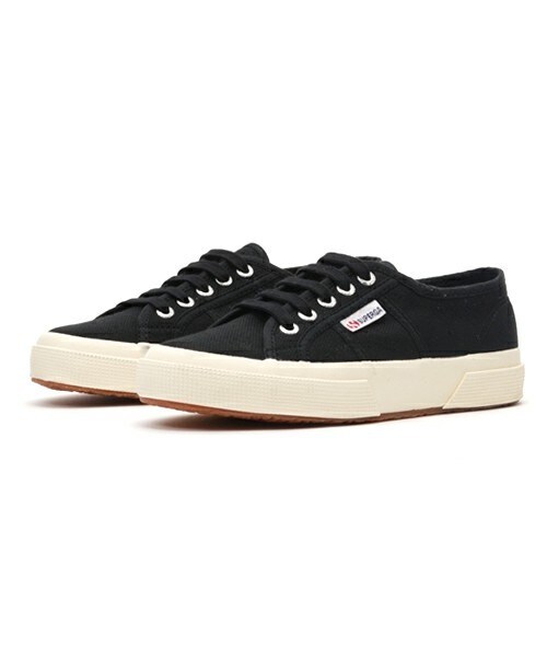 SUPERGA（スペルガ）の「【SUPERGA】クラシックス　スニーカー（スニーカー・レディース・ホワイト/ブラック/シルバー・36/37/38）」の2枚目の写真