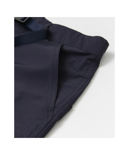 URBAN RESEARCH DOORS(アーバンリサーチドアーズ)の「Gramicci × Mt Design 3776 Shell Cloth Mountain Shorts(パンツ・メンズ・BLACK/NAVY・S/M/L)」の13枚目の写真