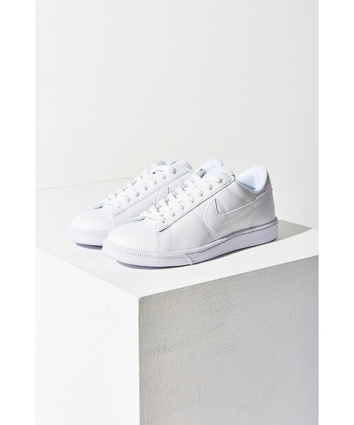 NIKE（ナイキ）の「Nike Tennis Classic Sneaker（スニーカー・レディース・White・5/6/6.5/7/7.5/8/8.5/9/9.5/10）」の4枚目の写真