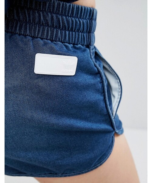 adidas（アディダス）の「Adidas adidas Originals Denim Look Shorts（その他パンツ・レディース・Blue・US 6/US 4/US 8/US 10）」の4枚目の写真