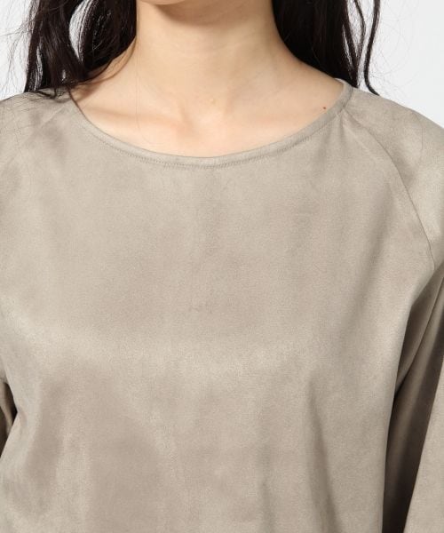 HARE（ハレ）の「フェイクスエードプルオーバー7分袖（トップス・ベージュ/ブラウン・FREE）」の7枚目の写真