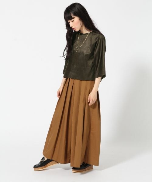 HARE（ハレ）の「フェイクスエードプルオーバー7分袖（トップス・ベージュ/ブラウン・FREE）」の3枚目の写真