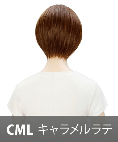 FondMi（フォンドミィ）の「ロールショート（ウィッグ・レディース・キャラメルラテ/ダークモカ/マロンラテ/レモンティー/ショコラベリー・前髪：20cm 横髪：25cm 後髪：30cm 重量：約83g/前髪：20cm 横髪：25cm 後髪：30cm 重量：約83g	）」の2枚目の写真