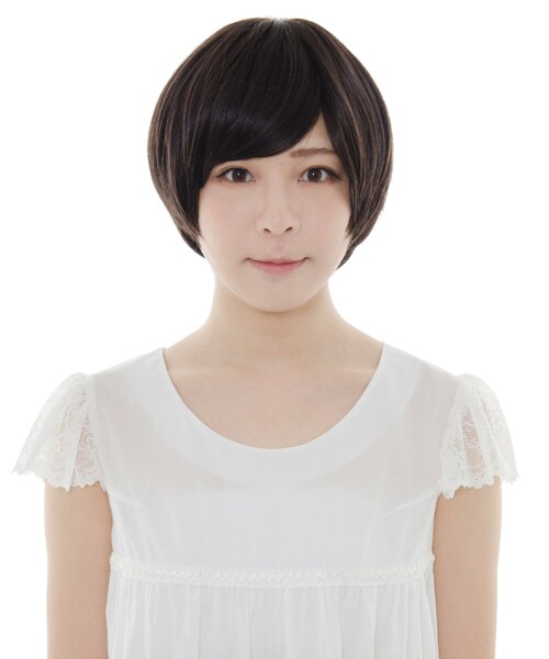 FondMi（フォンドミィ）の「ロールショート（ウィッグ・レディース・キャラメルラテ/ダークモカ/マロンラテ/レモンティー/ショコラベリー・前髪：20cm 横髪：25cm 後髪：30cm 重量：約83g/前髪：20cm 横髪：25cm 後髪：30cm 重量：約83g	）」の4枚目の写真