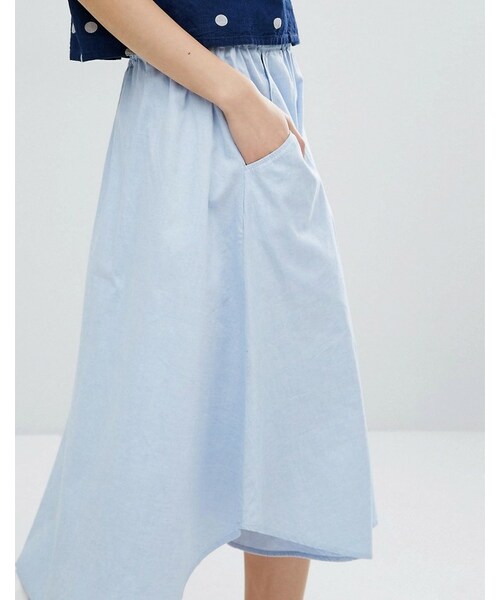 MONKI（モンキ）の「Monki Chambray Midi Skirt（スカート・レディース・Blue・US 4/US 10/US 6）」の4枚目の写真