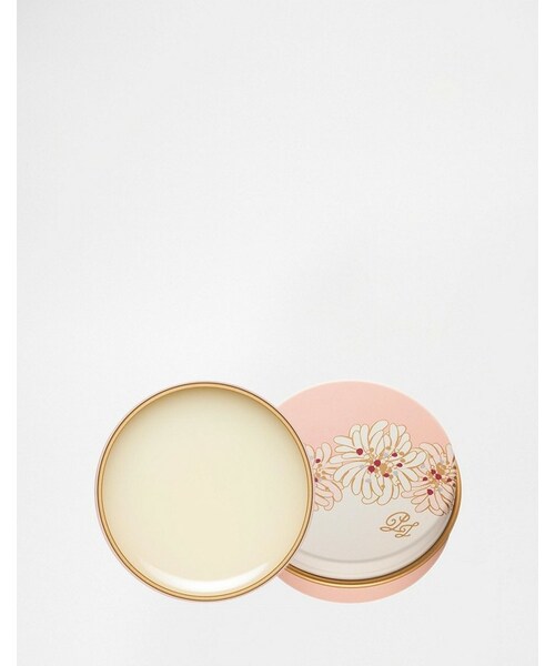 PAUL&JOE（ポールアンドジョー）の「Paul & Joe Lip Treatment Balm（ファンデーション）」 WEAR