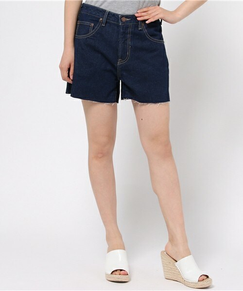 archives（アルシーヴ）の「デニムショートパンツ（デニムパンツ・レディース・ネイビー/ロイヤルブルー・SMALL/MEDIUM）」の2枚目の写真