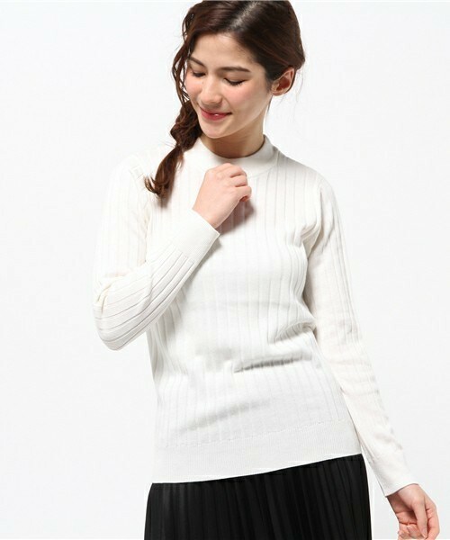 archives（アルシーヴ）の「【店舗限定商品】　ワイドリブハイネックプルオーバー（ニット/セーター・レディース・オフホワイト/グレー/ベージュ/グリーン/ネイビー・MEDIUM）」の2枚目の写真