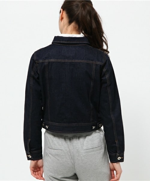 archives（アルシーヴ）の「タックGジャン（デニムジャケット・レディース・オフホワイト/ネイビー/ダークブルー・MEDIUM）」の6枚目の写真