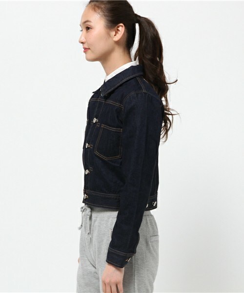 archives（アルシーヴ）の「タックGジャン（デニムジャケット・レディース・オフホワイト/ネイビー/ダークブルー・MEDIUM）」の5枚目の写真