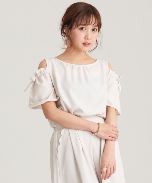 MAJESTIC LEGON（マジェスティックレゴン）の「肩開きリボンブラウス（トップス・レディース・ピンク/アイボリー/レンガ・S(7号)/M(9号)）」の6枚目の写真