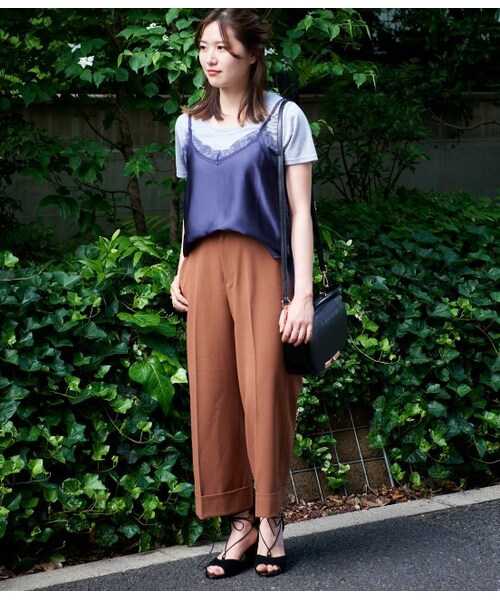 VIS（ビス）の「サテンキャミソール付きTシャツ（トップス・ブラック/グレー/ホワイト/ネイビー・F）」の16枚目の写真