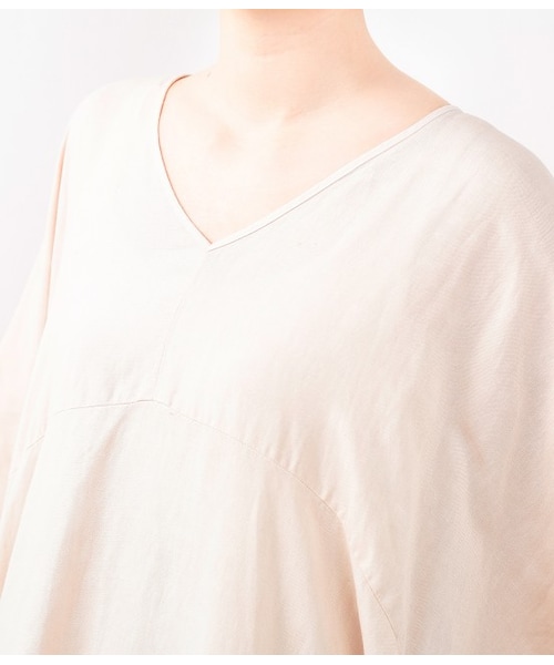 LE JUN（ルジュン）の「Vネックジェラバドレス（ワンピース/ドレス・スミクロ/ベージュ・F）」の8枚目の写真