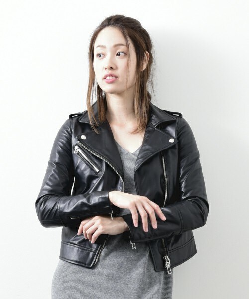 actuel（アクチュエル）の「レザーライダースJK（ライダースジャケット・レディース・ブラック・FREE）」の2枚目の写真