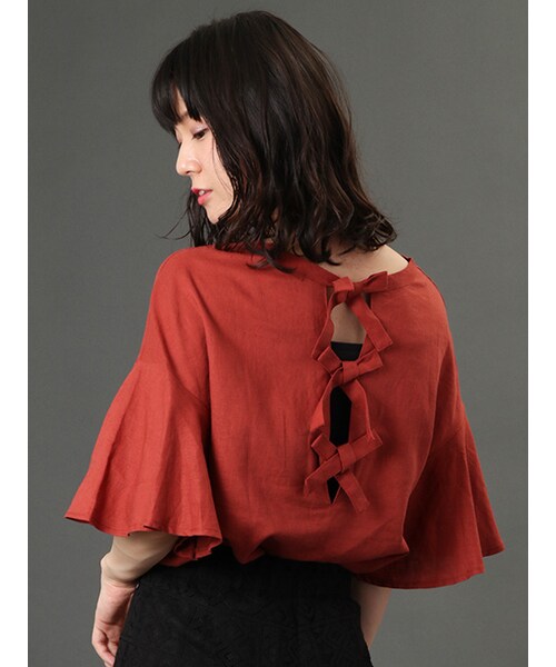 w closet（ダブルクローゼット）の「【A/W】後ろリボンフレア袖プルオーバー（トップス・レディース・ピンク/ボルドー/ブラック・FREE）」の4枚目の写真