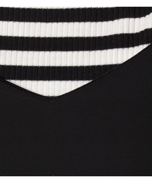 PAGEBOY(ページボーイ)の「キャミソールワンピース×テレコTシャツセット(ワンピース/ドレス・レディース・ブラック/レッド/カーキ)」の11枚目の写真