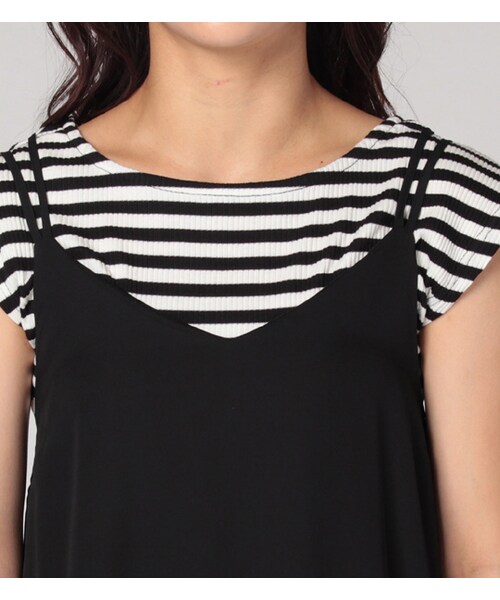 PAGEBOY(ページボーイ)の「キャミソールワンピース×テレコTシャツセット(ワンピース/ドレス・レディース・ブラック/レッド/カーキ)」の6枚目の写真