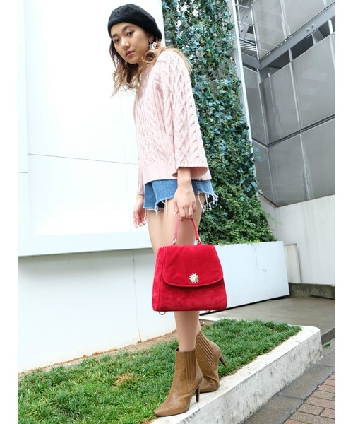 EVRIS（エヴリス）の「ベロアコンパクトBAG（バッグ・レディース・ブラック/レッド/ピンク/マスタード・F）」の5枚目の写真