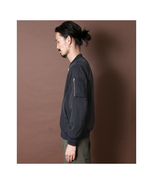 URBAN RESEARCH(アーバンリサーチ)の「【予約】MA-1(ジャケット/アウター・メンズ・KHAKI/BLACK/NAVY/INDIGO・M/L)」の14枚目の写真