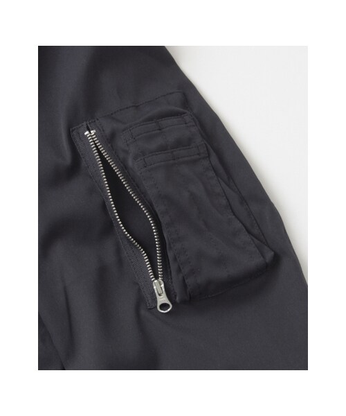URBAN RESEARCH(アーバンリサーチ)の「【予約】MA-1(ジャケット/アウター・メンズ・KHAKI/BLACK/NAVY/INDIGO・M/L)」の19枚目の写真