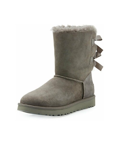 UGG（アグ）の「UGG Bailey Bow II Boot（ブーツ・レディース・Gray/Brown/Blue/Black・7B/37EU/6B/36EU/8B/38EU/9B/39EU/11B/41EU/10B/40EU/12B/42EU/5B/35EU）」の2枚目の写真