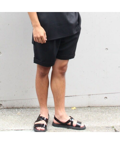 Cuirs(キュイー)の「セットアップイージーショーツ(その他パンツ・メンズ・グレー/ブラック・フリーサイズ)」の2枚目の写真