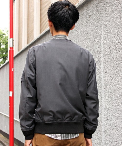 UNION STATION（ユニオンステーション）の「【2016-17AW商品】MA-1　ライトブルゾン（ミリタリージャケット・メンズ・ブラック/グレー/カーキ・S/M/L/LL）」の5枚目の写真