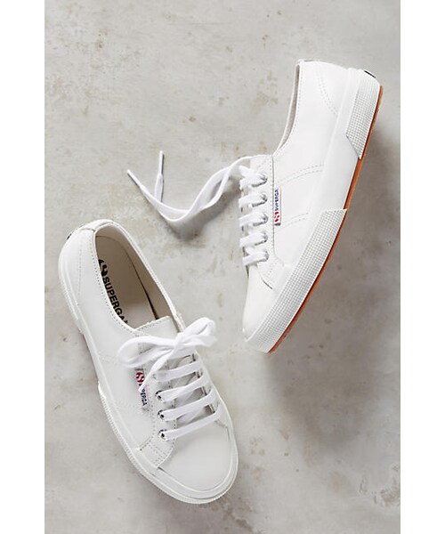SUPERGA(スペルガ)の「Superga Low-Top Sneakers(スニーカー・レディース・White・6/6.5/7/7.5/8/8.5/9/9.5/10)」の1枚目の写真