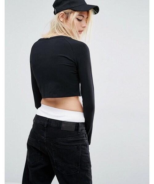 adidas(アディダス)の「Adidas adidas Originals Long Sleeve Crop Top With Trefoil Logo(Tシャツ/カットソー・レディース・Black・US 12/US 8/US 10/US 14/US 0/US 2/US 4/US 6)」の4枚目の写真