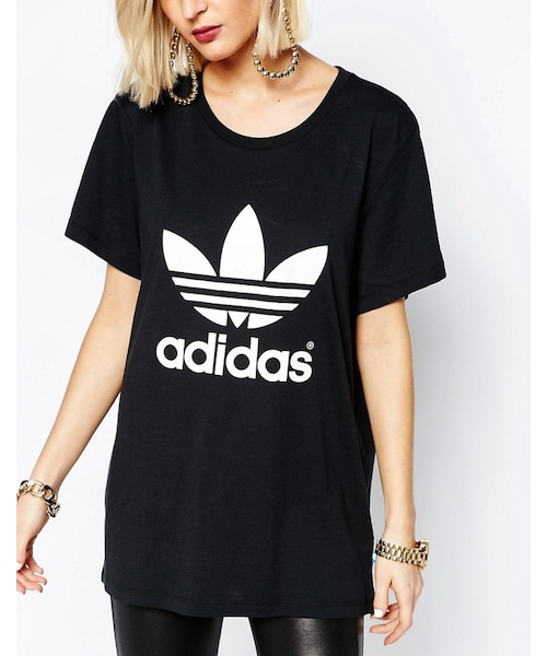 adidas（アディダス）の「Adidas adidas Originals Adicolour Oversized T-Shirt With Trefoil Logo（Tシャツ/カットソー・レディース・Black・US 2/US 4/US 6/US 8/US 10）」の3枚目の写真