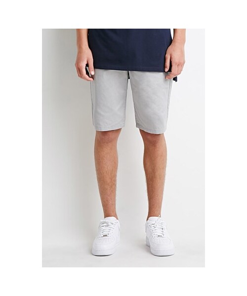 FOREVER 21(フォーエバー トゥエンティーワン)の「ジップポケットドローストリングショートパンツ(21men_bottom_shortpants・メンズ・GREY・28/29/30/31/32/33/34)」の1枚目の写真