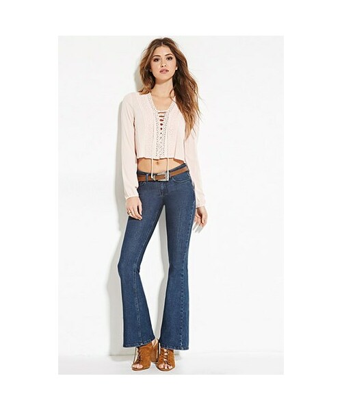 Forever21 フォーエバー トゥエンティーワン の ローライズフレアジーンズ パンツ Wear