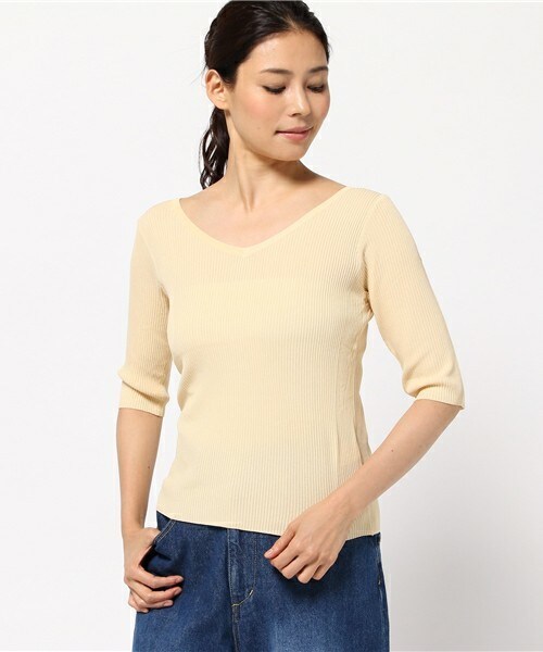 archives（アルシーヴ）の「【店舗限定商品】Vネックリブトップス（ニット/セーター・レディース・アイボリー/カーキ/ネイビー/イエロー・MEDIUM）」の4枚目の写真