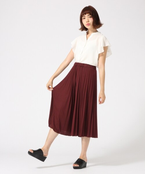 LOWRYS FARM（ローリーズファーム）の「カットプリーツスカーチョ（パンツ・ブラック/グレー/エンジ/カーキ・F）」の5枚目の写真