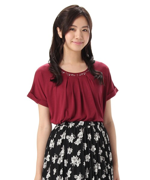 Honeys（ハニーズ）の「ビジュー付プルオーバー（カットソー・Tシャツ・レディース・オフ/クロ/コン/ボルドー・Ｍ/Ｌ）」の4枚目の写真