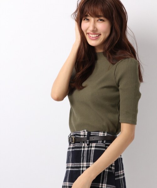 Heather（ヘザー）の「ボトルネックテレコパワショル5分袖（トップス・オフホワイト/ブラック/カーキ・FREE）」の3枚目の写真