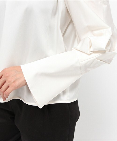 mame（マメ）の「mame オフショルダーフレアトップス（その他トップス・レディース・ホワイト/ブラック・1）」の7枚目の写真