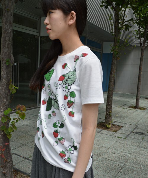FRAPBOIS(フラボア)の「ベリーT(Tシャツ/カットソー・レディース・ホワイト/モスグリーン・1/2)」の5枚目の写真