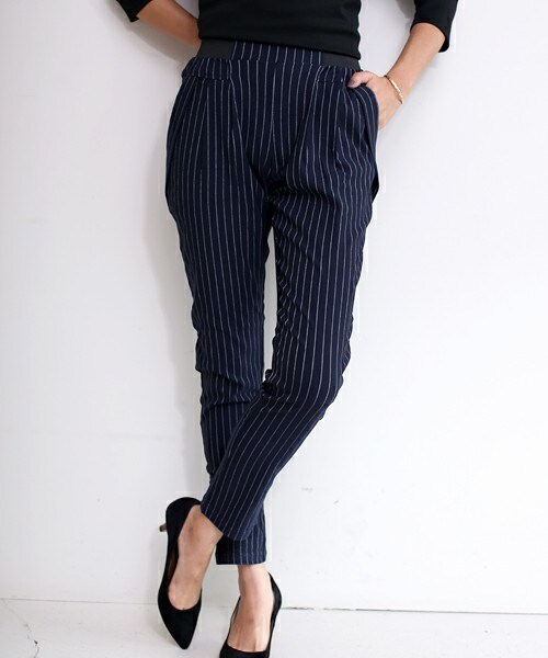 Bou Jeloud（ブージュルード）の「【セール除外品】ハイテンションタックパンツ（フル丈）（その他パンツ・レディース・ブラック/カーキ/ネイビー/キャメル/A/B/ベージュ/オリーブ/C・36/38/40）」の7枚目の写真