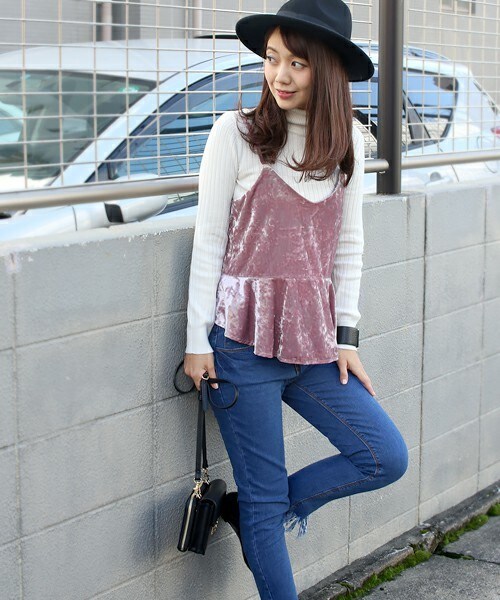 Bou Jeloud（ブージュルード）の「【AWカタログ掲載】ツインヒートリブタートル（ニット/セーター・レディース・オフホワイト/ブラック/ダークブルー/キャメル/ボルドー・FREE）」の9枚目の写真