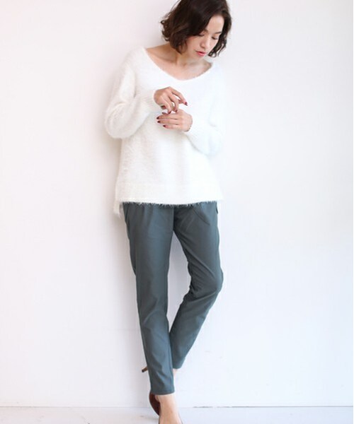 Bou Jeloud(ブージュルード)の「【AWカタログ掲載】シャギーサイドスリットニットプルオーバー(ニット/セーター・レディース・オフホワイト/ライトグレー/ミント・FREE)」の13枚目の写真