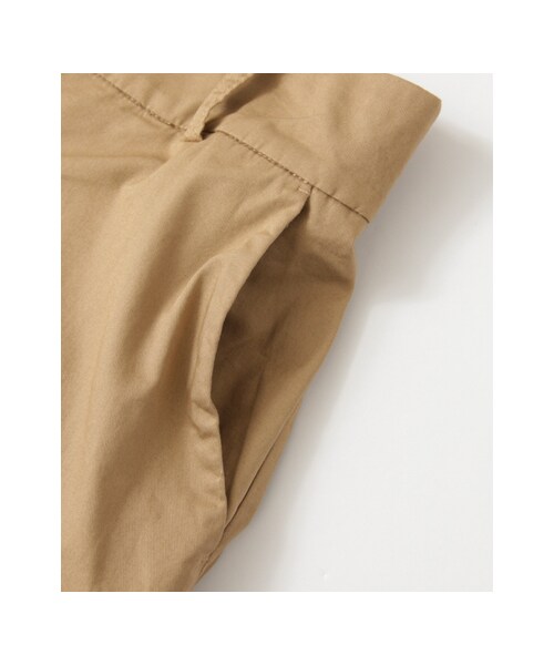 KBF(ケイビーエフ)の「センタータックWIDEパンツ(パンツ・レディース・BEIGE/NAVY/BLACK・one)」の14枚目の写真