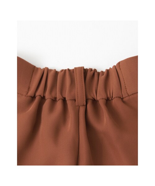 URBAN RESEARCH（アーバンリサーチ）の「タックハーフパンツ（パンツ・レディース・RENGA/BLACK・36/38）」の19枚目の写真