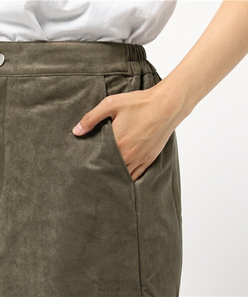 archives（アルシーヴ）の「フェイクスエード台形スカート（スカート・レディース・ベージュ/カーキ/キャメル/オレンジ・MEDIUM）」の10枚目の写真