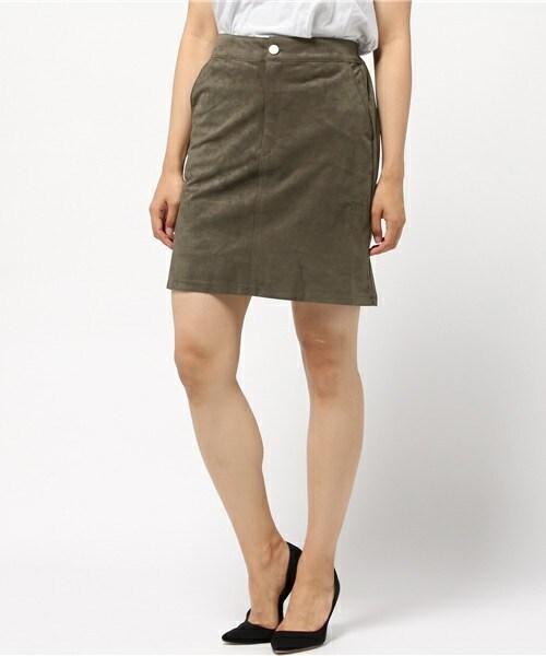 archives（アルシーヴ）の「フェイクスエード台形スカート（スカート・レディース・ベージュ/カーキ/キャメル/オレンジ・MEDIUM）」の2枚目の写真