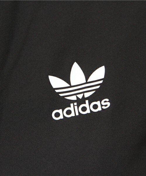 adidas Originals（アディダスオリジナルス）の「レディース アディダス シフォンクルー adidas 3 STRIPES CHIFFON CREW AY5241（Tシャツ/カットソー・レディース・ブラック・X-SMALL/SMALL/MEDIUM）」の8枚目の写真