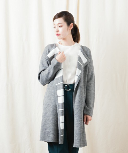 actuel(アクチュエル)の「ボーダーダブルフェイストッパー(その他アウター・レディース・グレー/ネイビー/ピンクベージュ・FREE)」の4枚目の写真