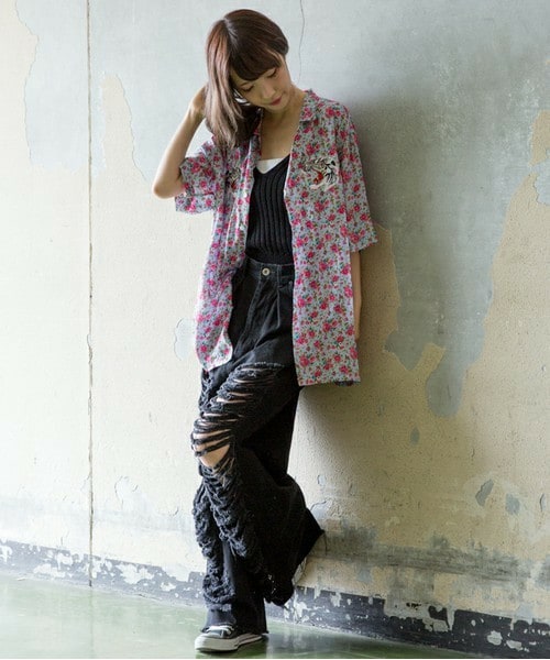 CASPER JOHN AIVER（キャスパージョンアイバー）の「CASPER JOHN