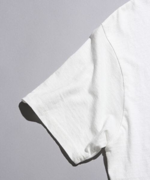 HARE(ハレ)の「LADIES TOKYO-ROCK TEE(トップス・オフホワイト・FREE)」の4枚目の写真