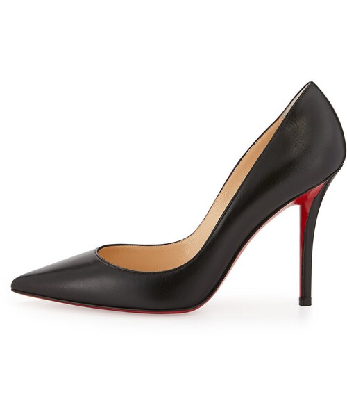 Christian Louboutin(クリスチャンルブタン)の「Christian Louboutin Apostrophy Pointed Red-Sole Pump, Black(パンプス・レディース・Black・7B/37EU/6B/36EU/8B/38EU/7.5B/37.5EU/9.5B/39.5EU/9B/39EU/4B/34EU/10.5B/40.5EU/6.5B/36.5EU/11B/41EU/5.5B/35.5EU/8.5B/38.5EU/10B/40EU/12B/42EU/5B/35EU)」の3枚目の写真